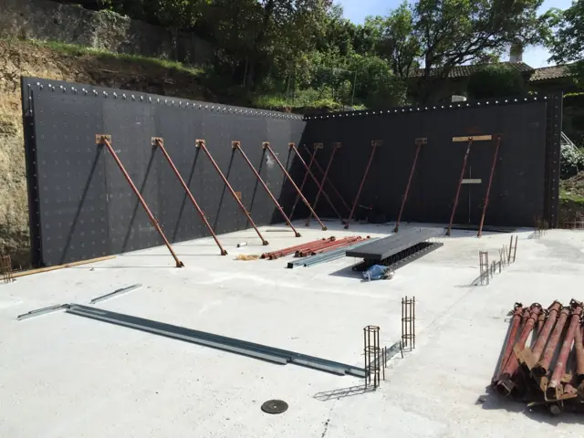 Mougins — villa à flanc de colline, photo de chantier 8