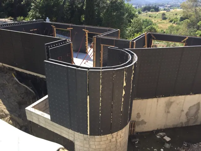 Mougins — villa à flanc de colline, photo de chantier 15