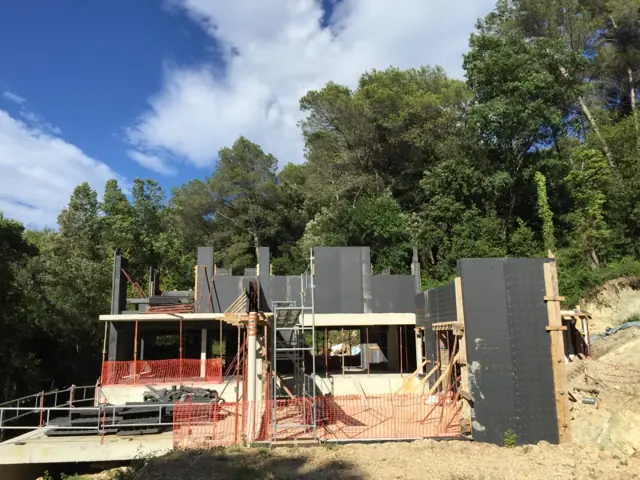 Mougins — villa à flanc de colline, photo de chantier 17