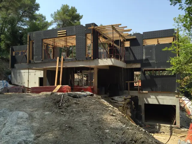 Mougins — villa à flanc de colline, photo de chantier 19