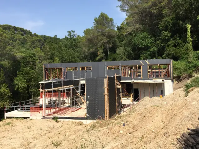 Mougins — villa à flanc de colline, photo de chantier 20