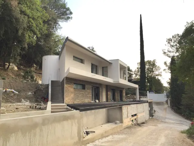 Mougins — villa à flanc de colline, photo de chantier 32