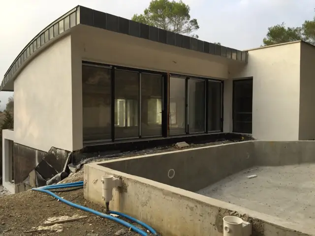 Mougins — villa à flanc de colline, photo de chantier 33
