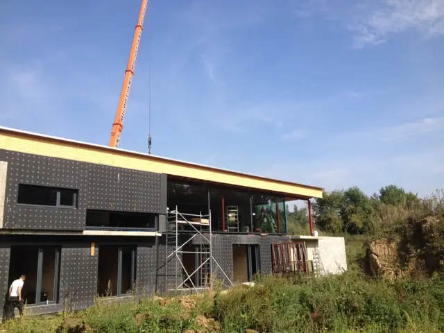 Temploux — maison contemporaine, photo de chantier 17