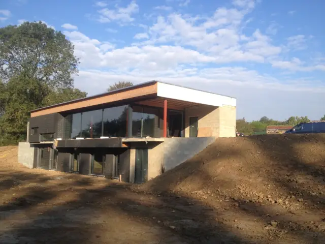 Temploux — maison contemporaine, photo de chantier 20