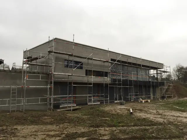 Temploux — maison contemporaine, photo de chantier 26