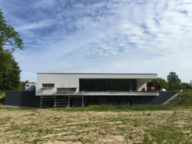 Temploux — maison contemporaine, photo de chantier 31