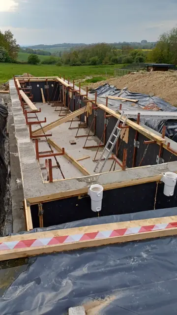Temploux — piscine, photo de chantier 1