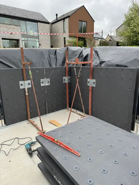 Temploux — piscine, photo de chantier 2