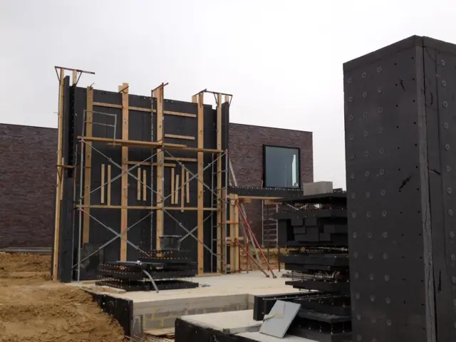 Wemmel — maison cubique, photo de chantier 8
