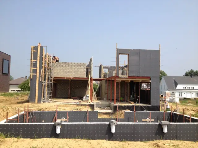 Wemmel — maison cubique, photo de chantier 13