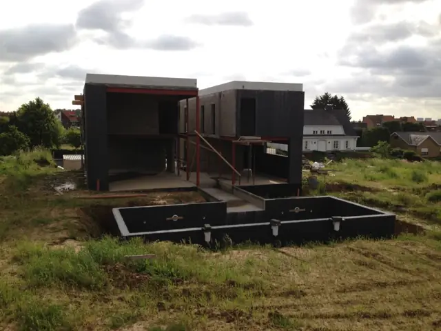 Wemmel — maison cubique, photo de chantier 21